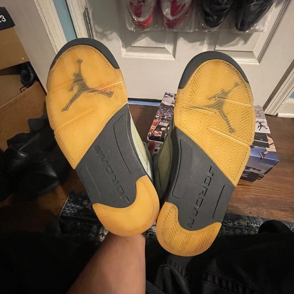 Jordan 5 - Picture 6 of 7